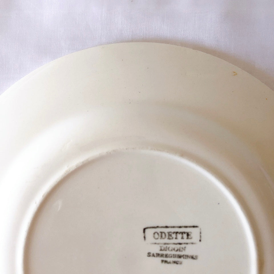 ディゴワンサルグミンヌ Digoin&sarregumines ”ODETTE” 平皿 A 赤 フランスアンティーク食器 ブロカント 蚤の市
