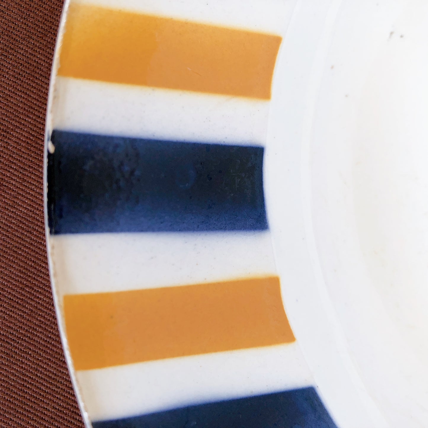 クレイユエモントロー HBCM ベアン ESKUALDUNA バスク柄スーププレート/深皿 A フランスアンティーク食器 バスク柄アンティーク ブロカント 蚤の市