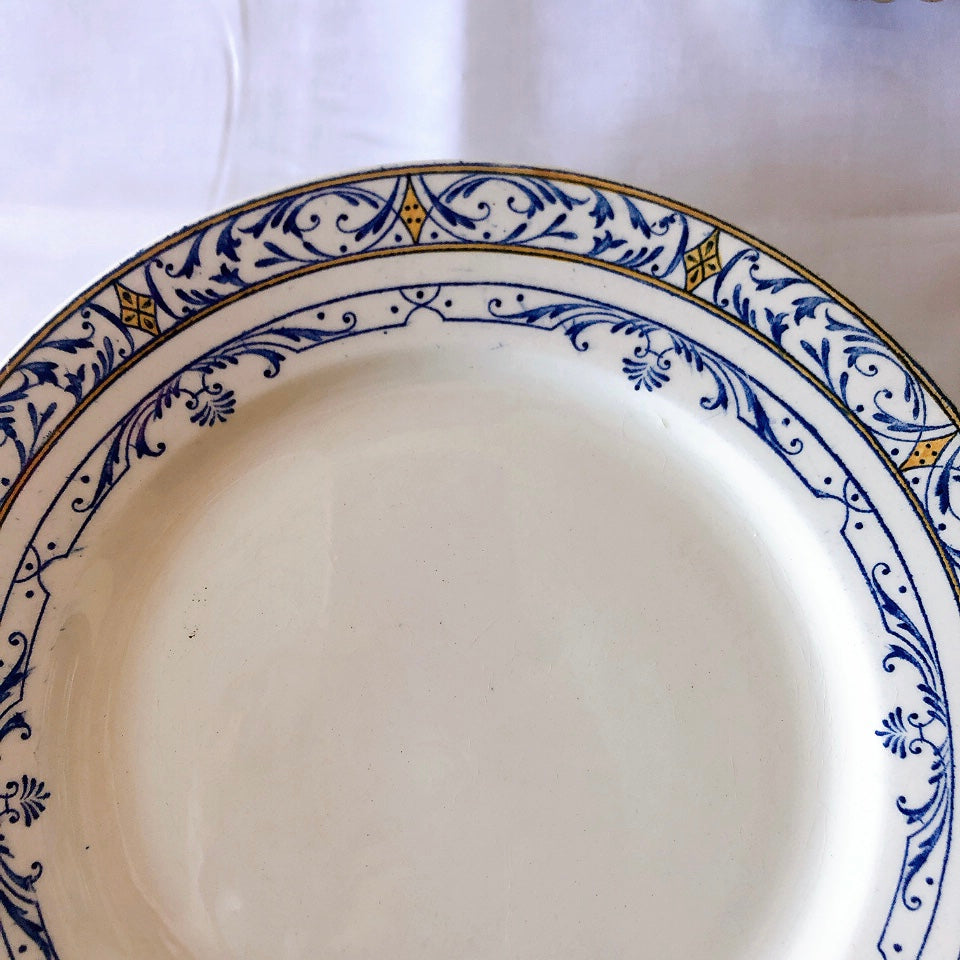 クレイユモントロー ディナープレート『COLBERT』コルベール フランスアンティークプレート フランスアンティーク食器 ブロカントアンティーク 蚤の市