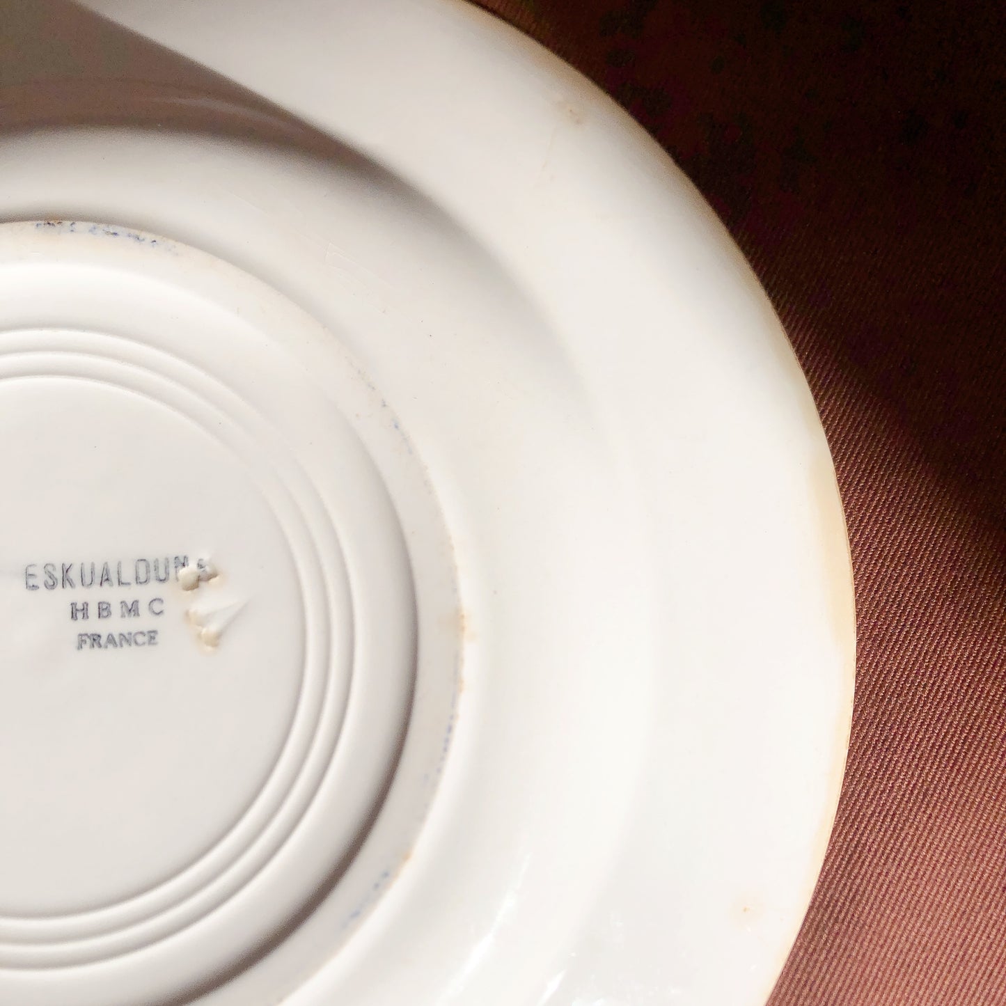 クレイユエモントロー HBCM ベアン ESKUALDUNA バスク柄スーププレート/深皿 A フランスアンティーク食器 バスク柄アンティーク ブロカント 蚤の市