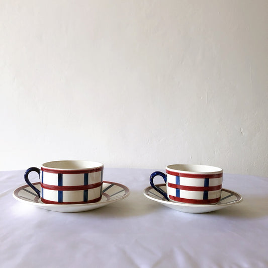 ご予約クレイユモントロー HBCM Béarn バスク柄 カップ&ソーサー「レッドーxブルー」a フランスアンティーク・食器・皿・プレート ブロカント