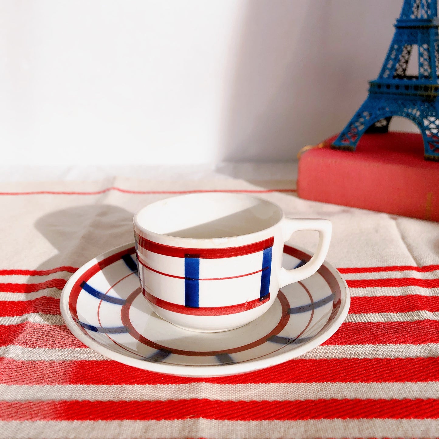 ディゴワンサルグミンヌ カップ&ソーサー B バスク柄 FANDANGO『ルージュ・マリン』フランスアンティーク食器 フランス 蚤の市