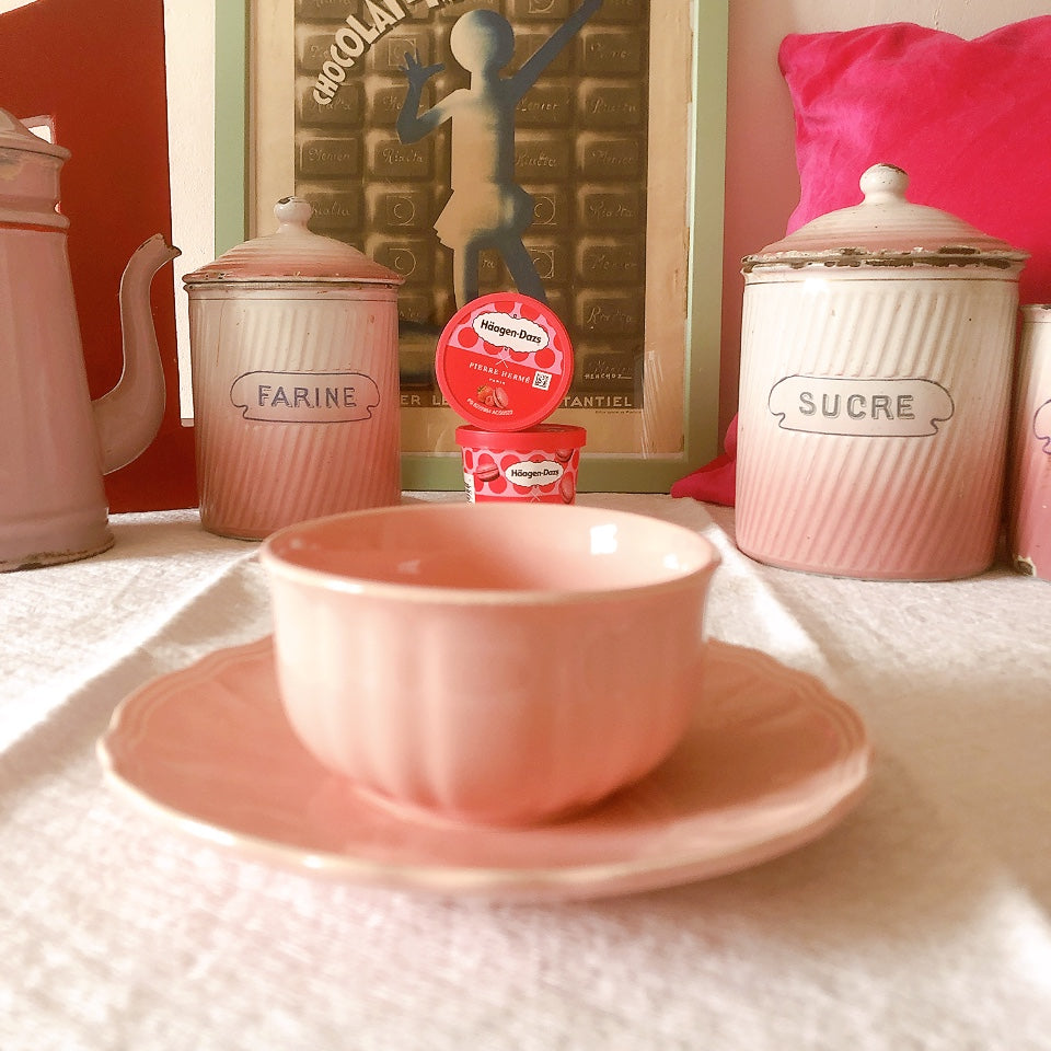 サラン SALINS 花リムカップ&ソーサー ピンク フランスアンティーク食器 フランス蚤の市・ブロカント