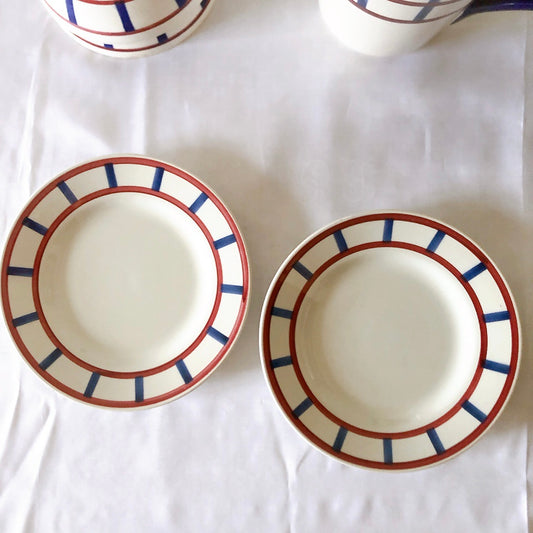フランスアンティーク HBCM Béarn クレイユエモントロー バスク柄デザートプレート レッドxブルー フランスアンティーク食器 ブロカント 蚤の市