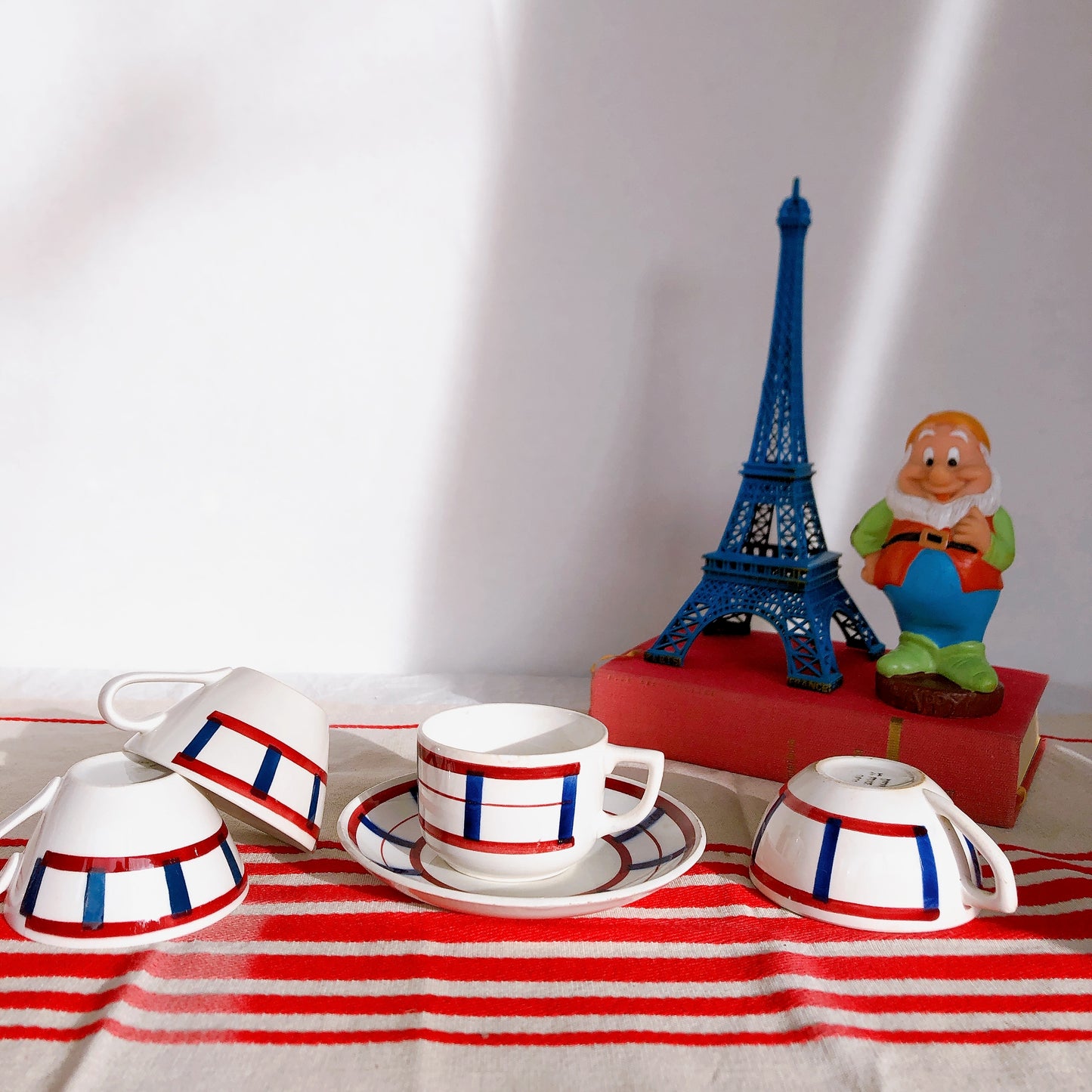 ディゴワンサルグミンヌ バスク柄 カップ&ソーサー 『ルージュ・マリン』 B フランスアンティーク食器 フランス蚤の市・ブロカント バスク柄食器