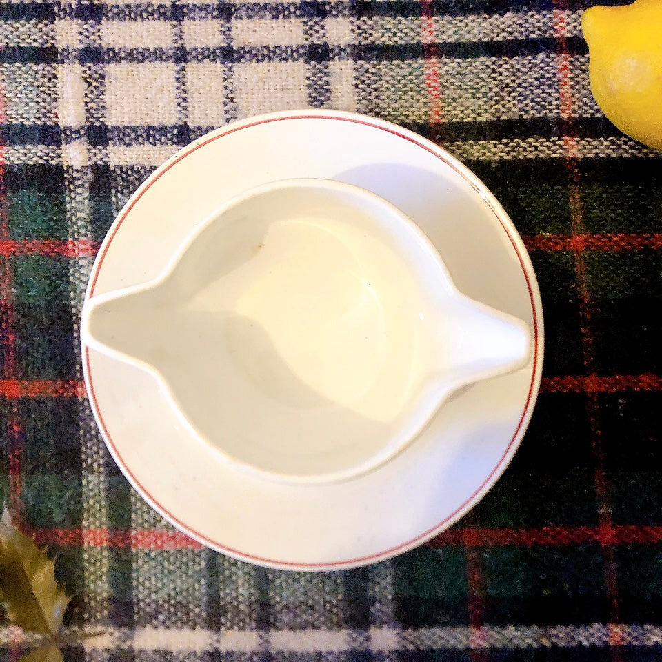 サンタマン Saint amand バスク柄ソーシエール フランスアンティーク食器 ブロカント 蚤の市