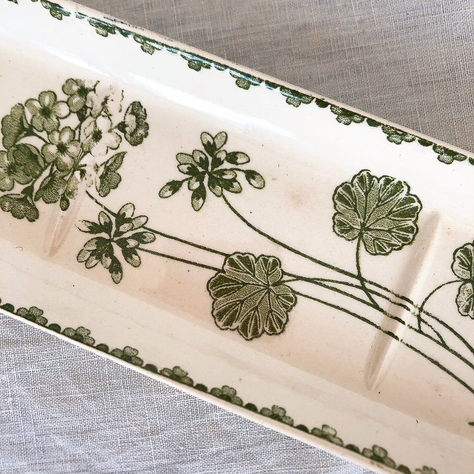 U&Cサルグミンヌ ”GERANIUM” ゼラニウム ソープディッシュ&トゥースブラシディッシュセット フランスアンティーク食器 ブロカント 蚤の市