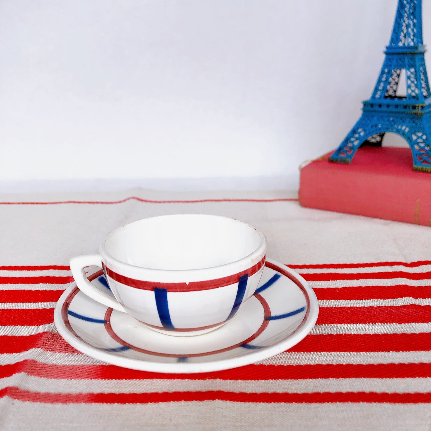 ディゴワンサルグミンヌ バスク柄 カップ&ソーサー 『ルージュ・マリン』 B フランスアンティーク食器 フランス蚤の市・ブロカント バスク柄食器