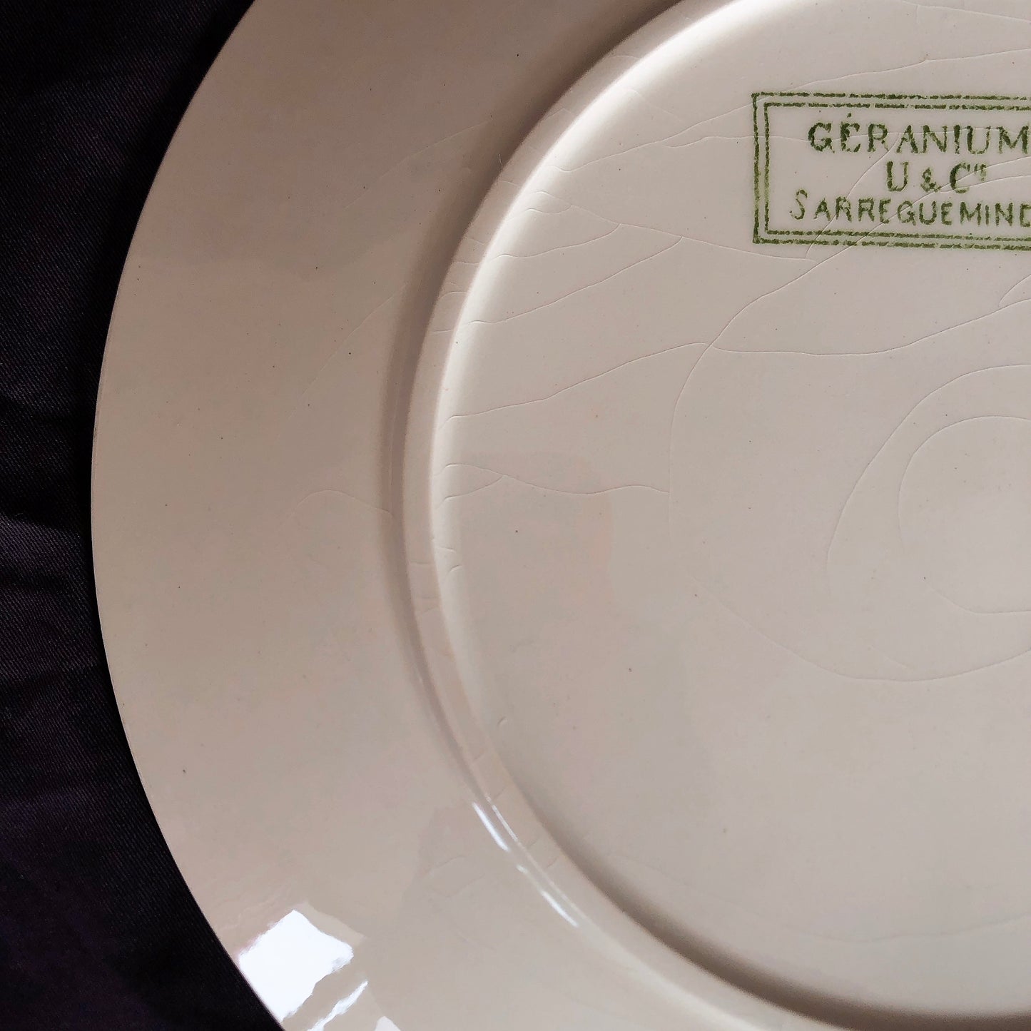 U&Cサルグミンヌ ”GERANIUM” ゼラニウム デザートプレート A フランスアンティーク食器 ブロカント 蚤の市