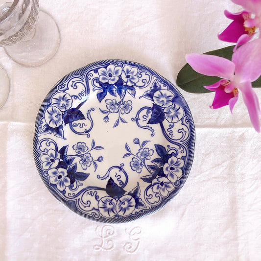 ご予約 フランスアンティーク クレイユモントロー 『フローラ』デザートプレート・平皿 C ブルー アンティーク食器 フランスブロカント・蚤の市