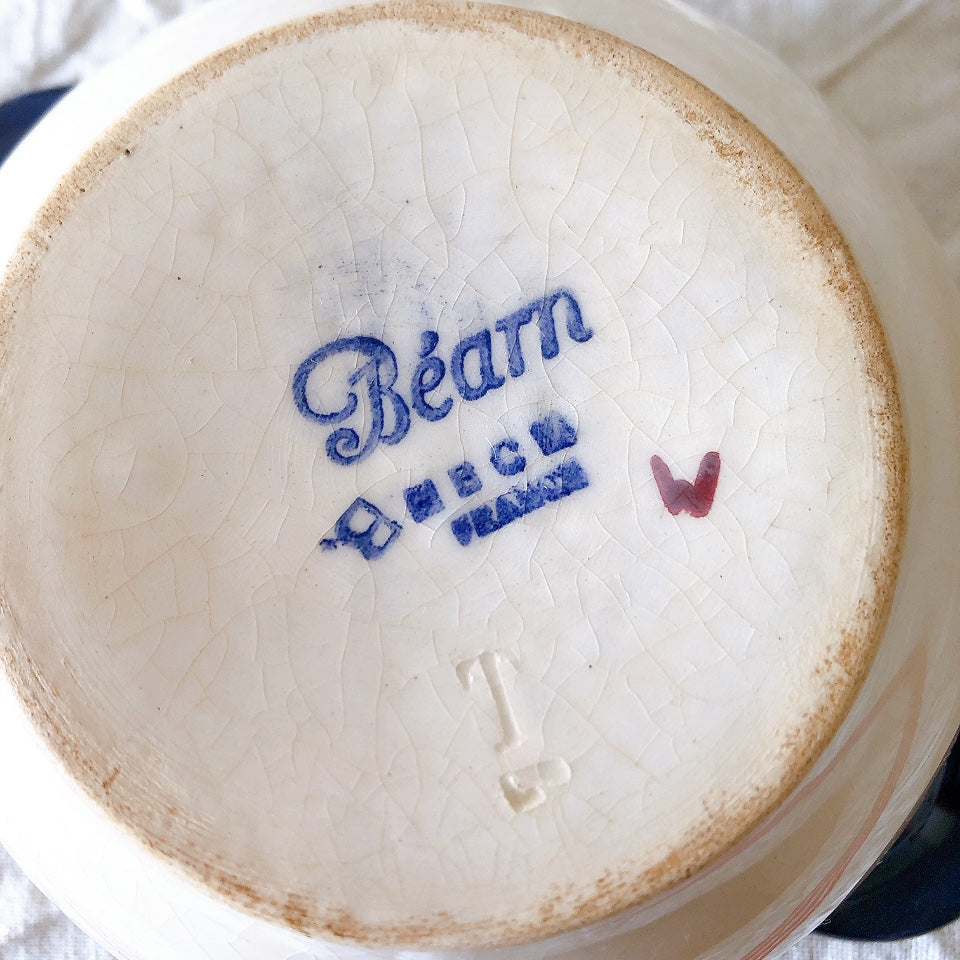 ご予約クレイユモントロー HBCM Béarn バスク柄耳付きボウル ミルクポット「レッドxブルー」フランスアンティーク食器 ブロカント 蚤の市 バスク柄アンティーク