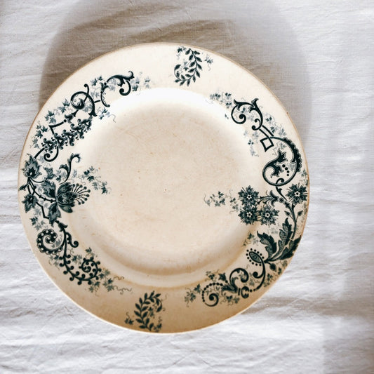 ショワジー・ル・ロワ プレート『SEVIGNE/セヴィネ』 フランスアンティーク食器 ブロカント 蚤の市