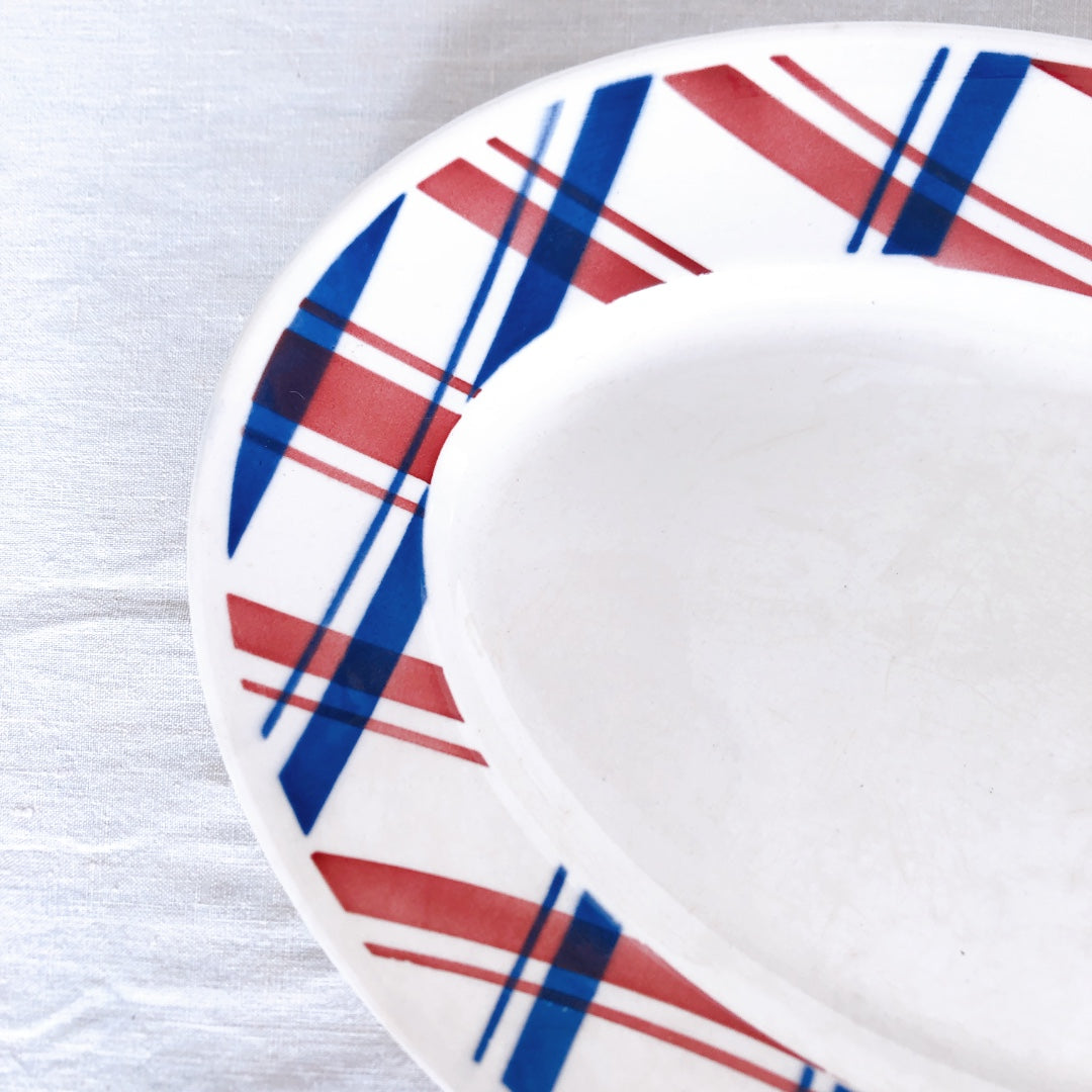 ディゴワンサルグミンヌ 『BASQUE』バスク柄 オーバル皿 楕円形大皿フランスアンティーク食器 フランス蚤の ブロカント バスクアンティーク