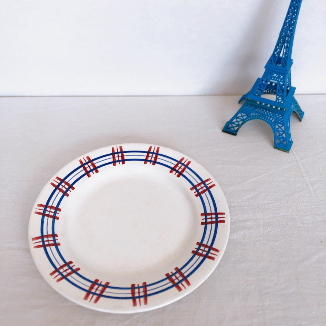 サルグミンヌ sarreguemines 『POITOU』バスク柄 プレート 平皿 B フランスアンティーク食器 フランス蚤の市・ブロカント メディア (19個中1個)