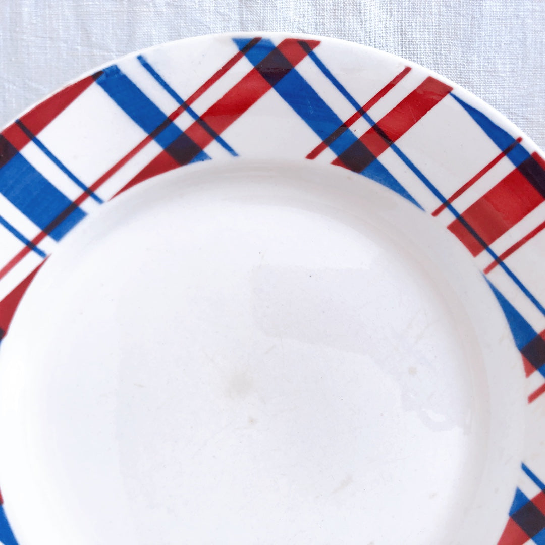 ディゴワンサルグミンヌ 『BASQUE』バスク柄 デイナープレート C フランスアンティーク食器 フランス蚤の市 ブロカント バスクアンティーク