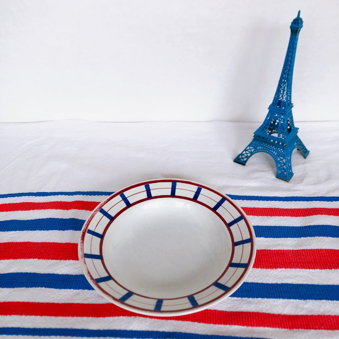 ディゴワンサルグミンヌ バスク柄 深皿/スーププレート FANDANGO『ルージュ・マリン』J フランスアンティーク食器 フランス 蚤の市 メディア (24個中1個)