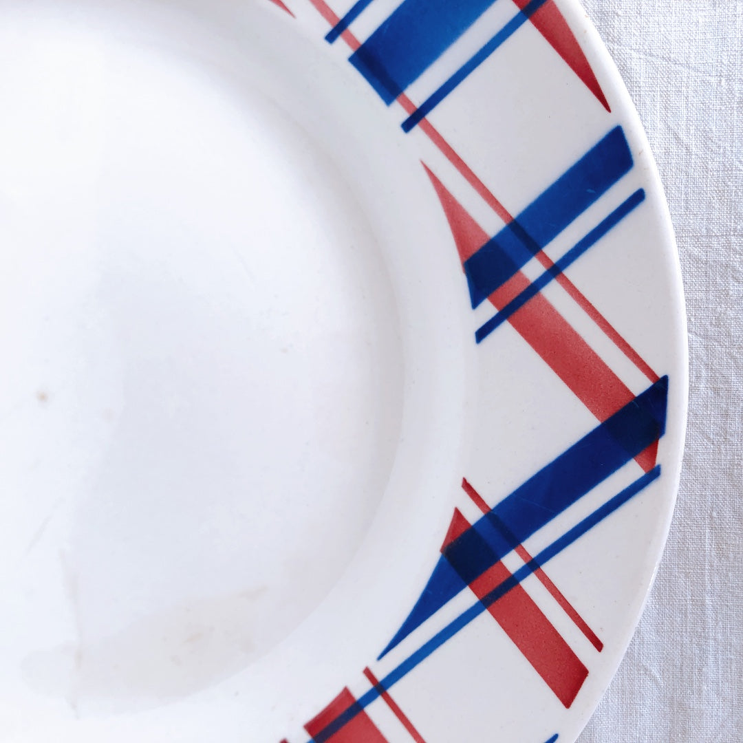 ディゴワンサルグミンヌ 『BASQUE』バスク柄 大皿 フランスアンティーク食器 フランス蚤の市 ブロカント バスクアンティーク