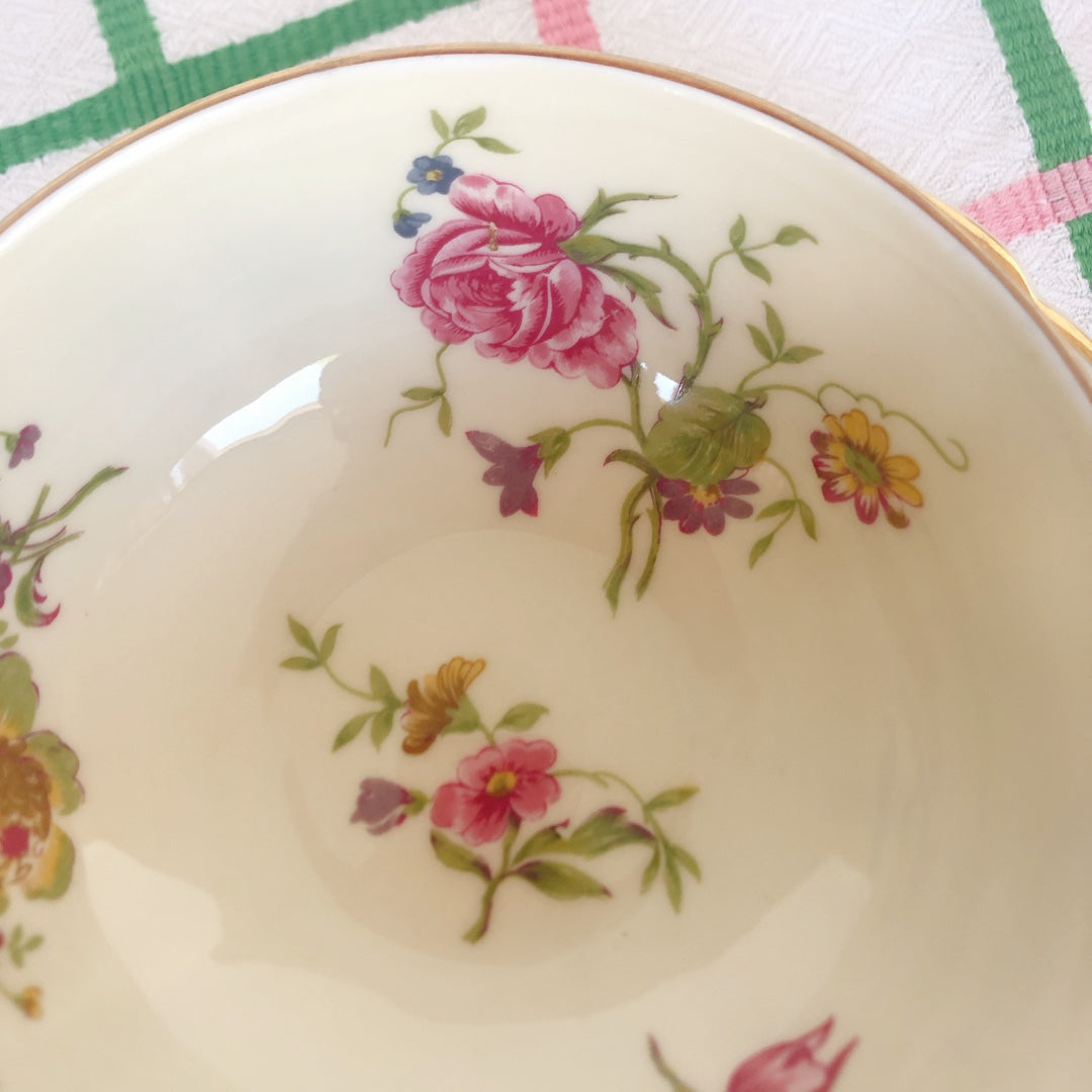 フランス リモージュ B&C のカップ&ソーサー 花柄 フランスアンティーク食器 ブロカント 蚤の市