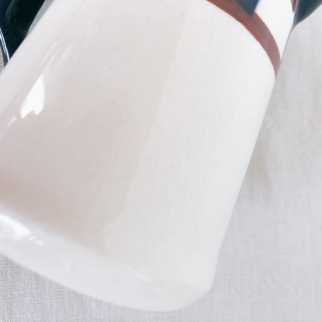 クレイユエモントロー HBCM Béarn バスク柄 ピシェ ミルクポット 240ML「ルージュ・マリン」フランスアンティーク食器 ブロカント