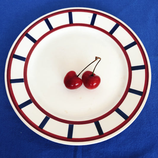 フランスアンティーク HBCM Béarn クレイユエモントロー バスク柄 デザート・サイドプレート「レッドxブルー」 フランスアンティーク食器 ブロカント 蚤の市