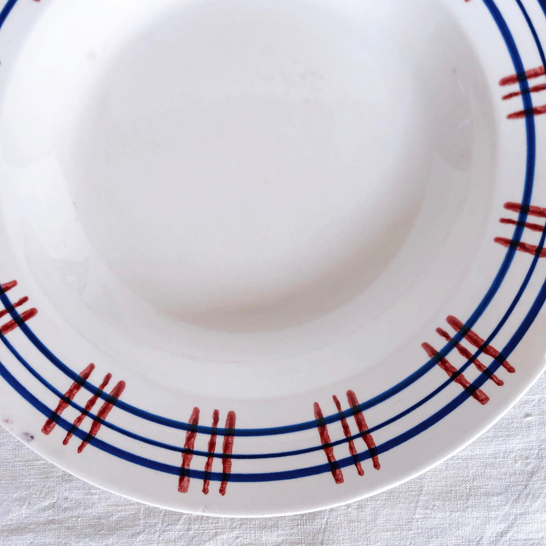 ディゴワンサルグミンヌ Digoin&Sarreguemines 『POITOU』バスク柄 スーププレート 深皿 A フランスアンティーク食器 フランス蚤の市・ブロカント