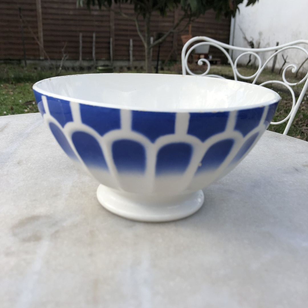 フランスアンティーク・Luneville リュネヴィル カフェオレボール 大人気ウロコ柄 ブルー 17.8㎝ アンティーク食器 ヴィンテージカフェオレボウル
