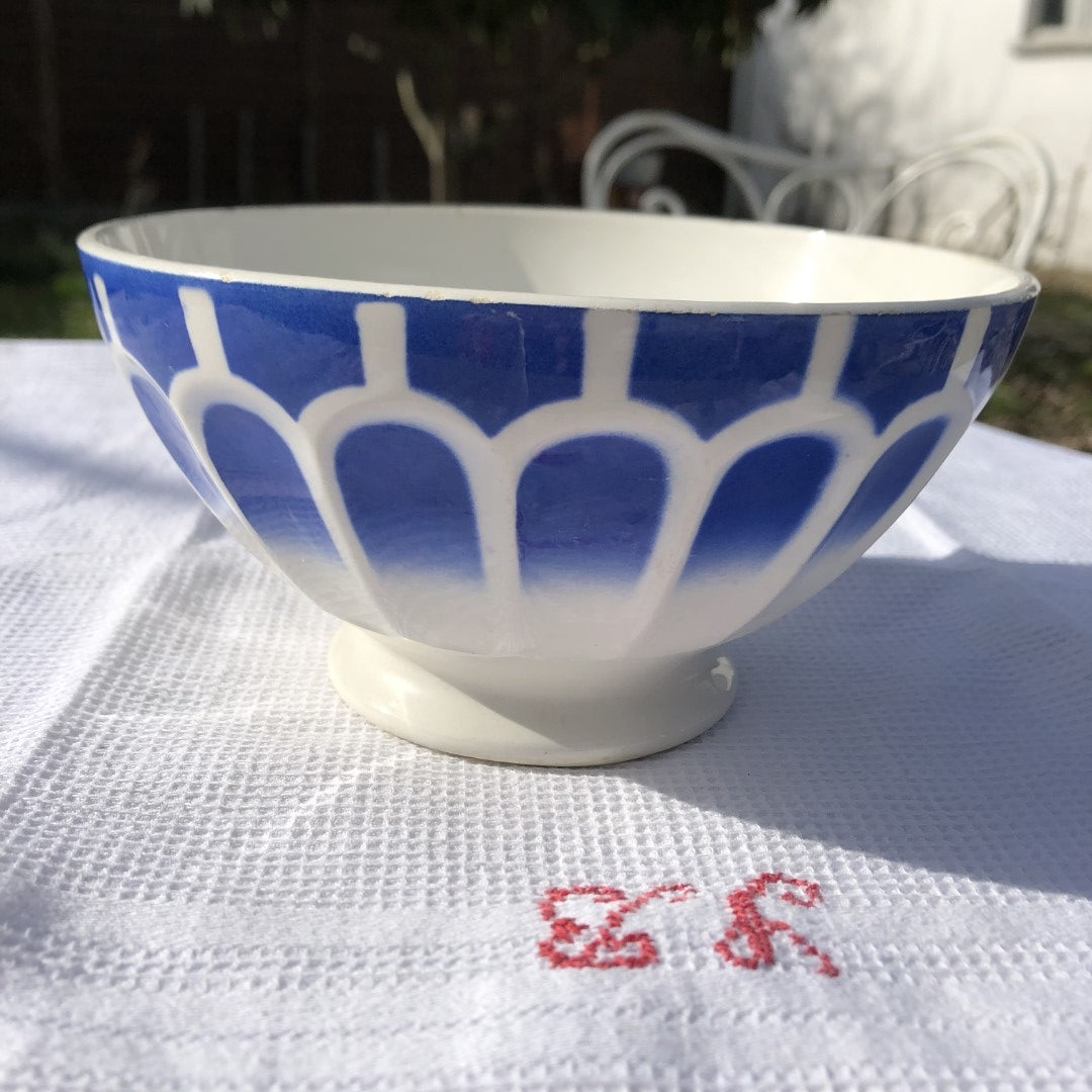 フランスアンティーク・Luneville リュネヴィル カフェオレボール 大人気ウロコ柄 ブルー 17.8㎝ アンティーク食器 ヴィンテージカフェオレボウル