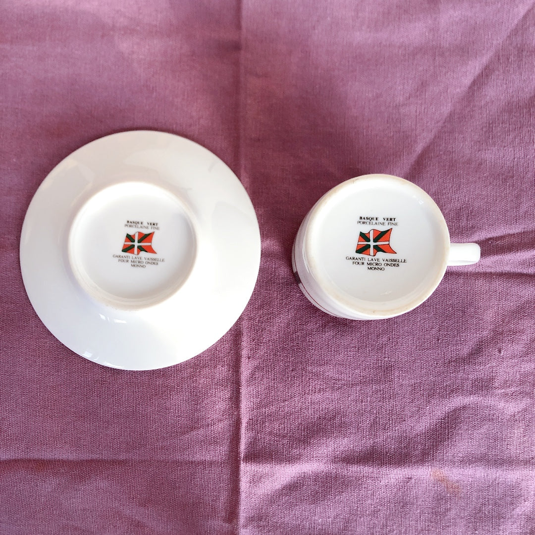 フランスアンティーク バスク柄 カップ&ソーサー「レッドxグリーン」B アンティーク食器・皿・プレート ブロカント