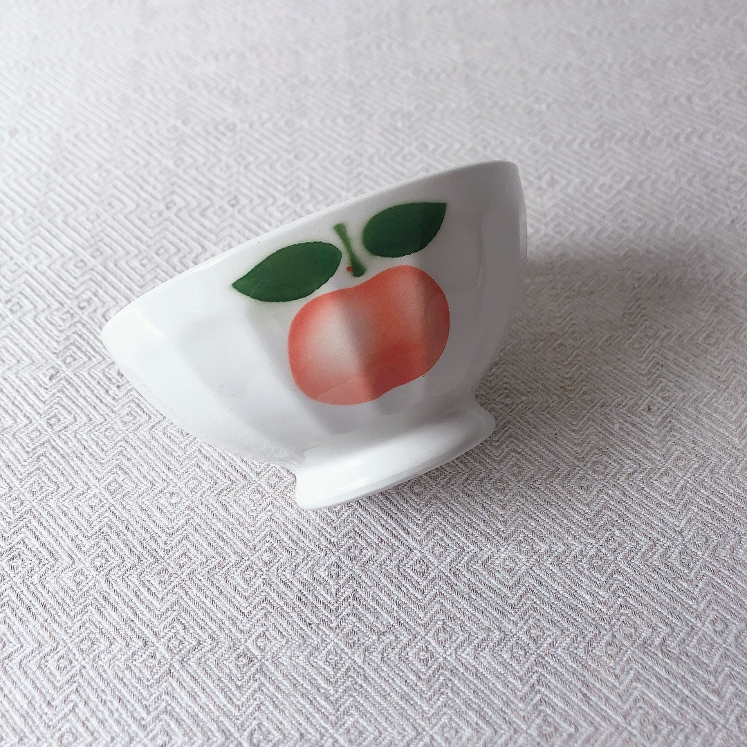 フランス アンティークカフェオレボウル 希少 『りんご』のモチーフ C アンティーク食器 ヴィンテージ食器 ブロカント 蚤の市