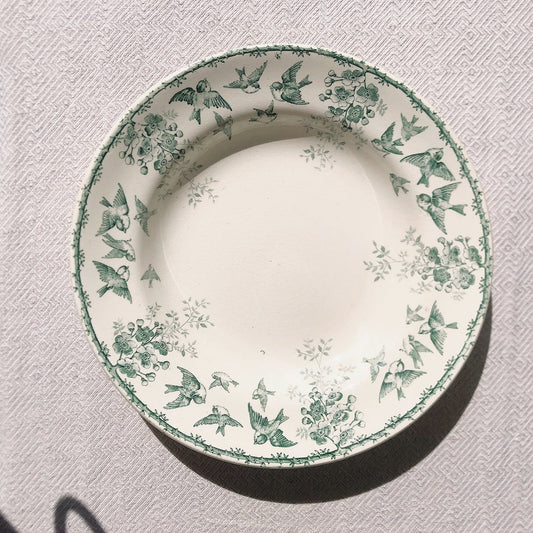 ご予約 ショワジー・ル・ロワ アンティークプレート 小鳥とワイルドローズ 深皿&平皿セット フランスアンティーク食器・プレート フランス直送アンティーク