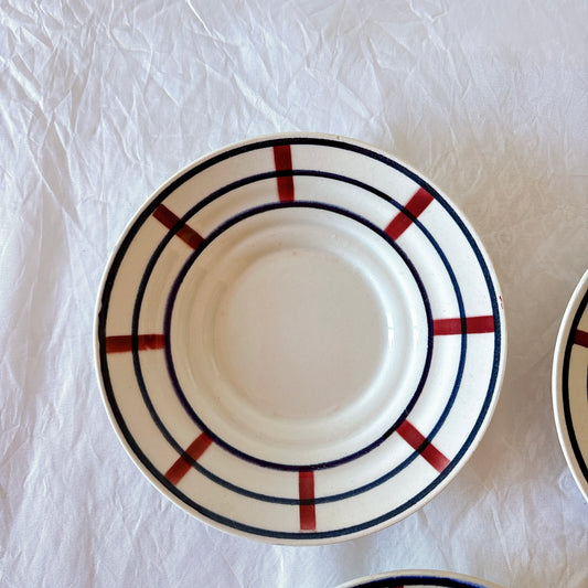 Saint Amand バスク柄 手描き模様 ソーサー
