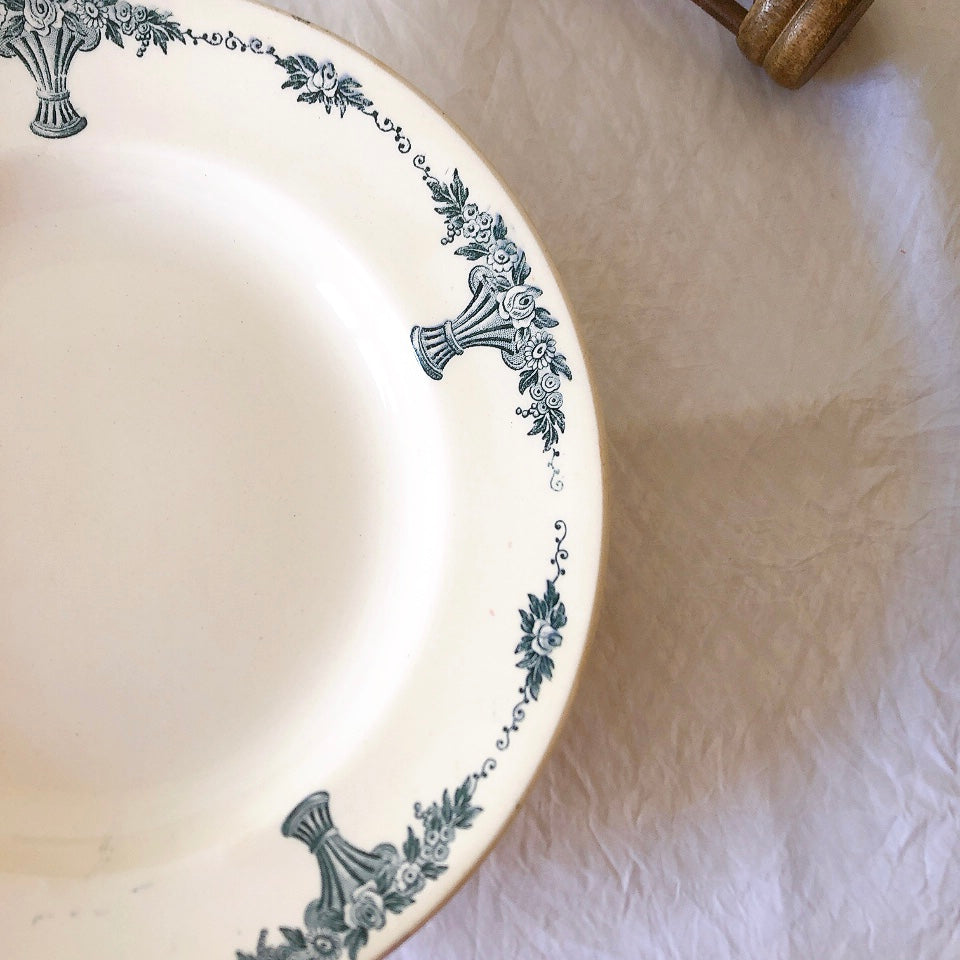フランスアンティーク ロンシャン LONGCHAMP "Versailles Ennege"ヴェルサイユ　エネジェ クルーズプレート　フランスアンティーク食器 ブロカントアンティーク