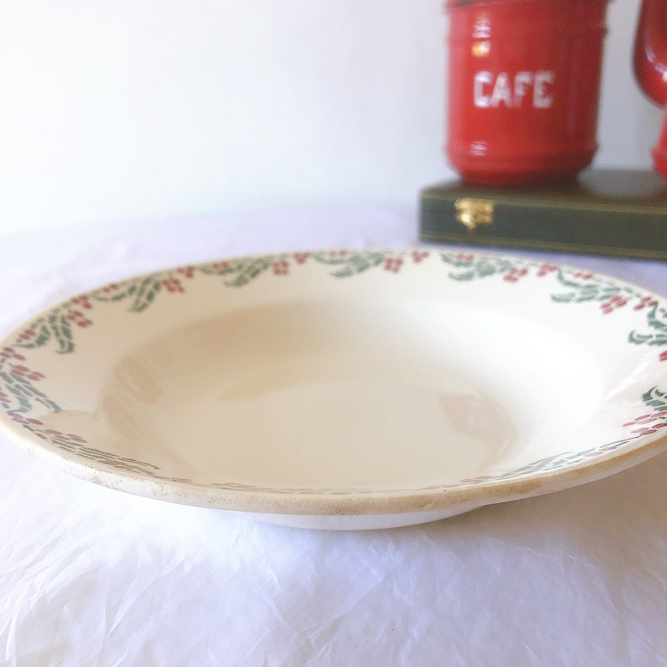 ご予約フランスアンティーク クレイユモントロー HOUX　柊　スーププレート・深皿 フランスアンティーク食器　ブロカント　蚤の市