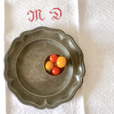 フランスアンティーク Etain エタン（ピューター）花リムプレート  アンティーク食器・蚤の市・ブロカント