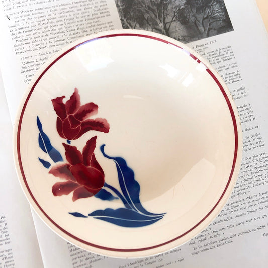 バドンヴィレー キャロットプレート チューリップ柄 A フランスアンティーク食器 フランス蚤の市・ブロカント