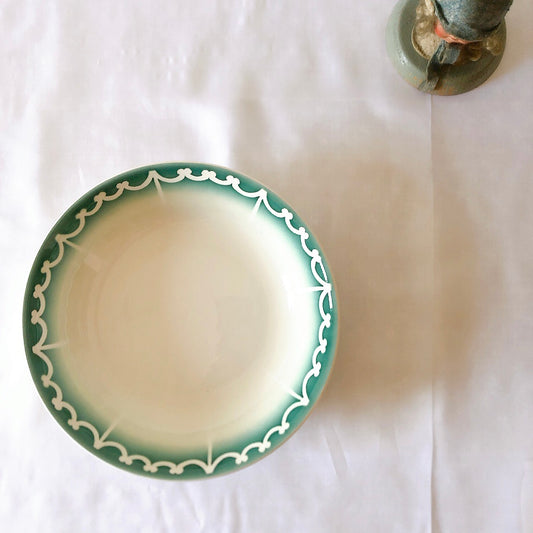 ディゴワンサルグミンヌ ステンシル柄 キャロットプレート グリーン A フランスアンティーク食器 蚤の市 ブロカントアンティーク