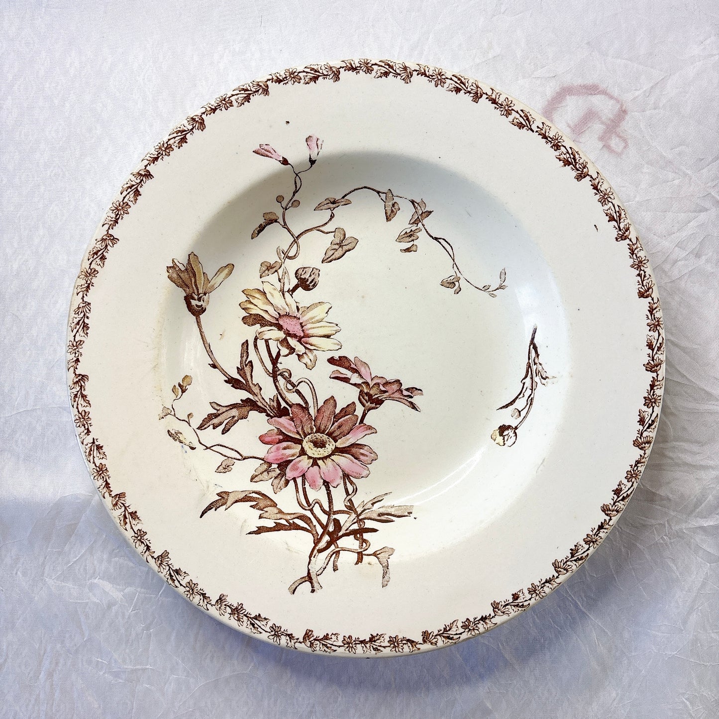 リュネヴィル  マーガレット MARGUERITE スーププレート フランスアンティーク食器　蚤の市　ブロカント