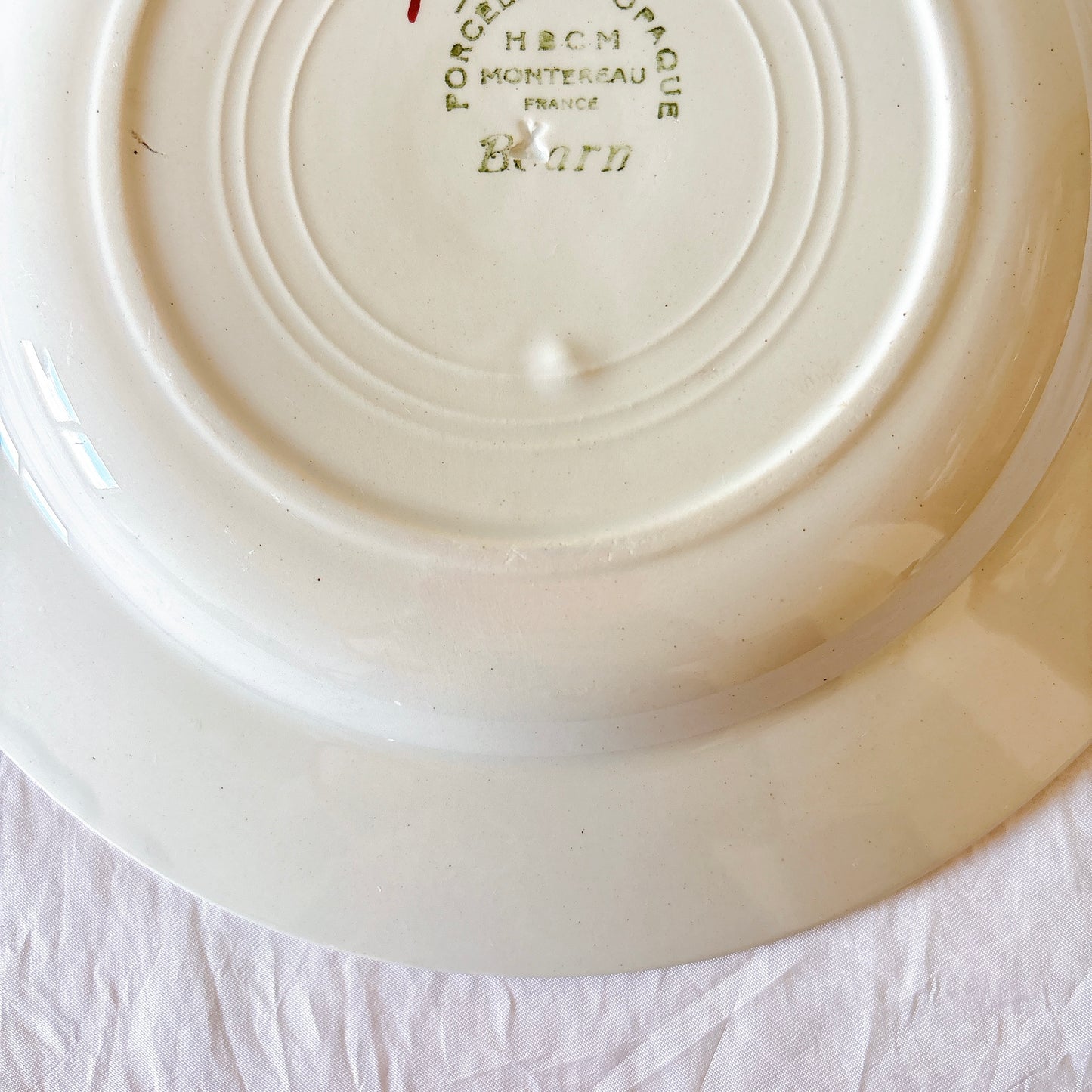 HBCM Béarn バスク柄 スーププレート レッドxダークブルー｜フランスアンティーク食器
