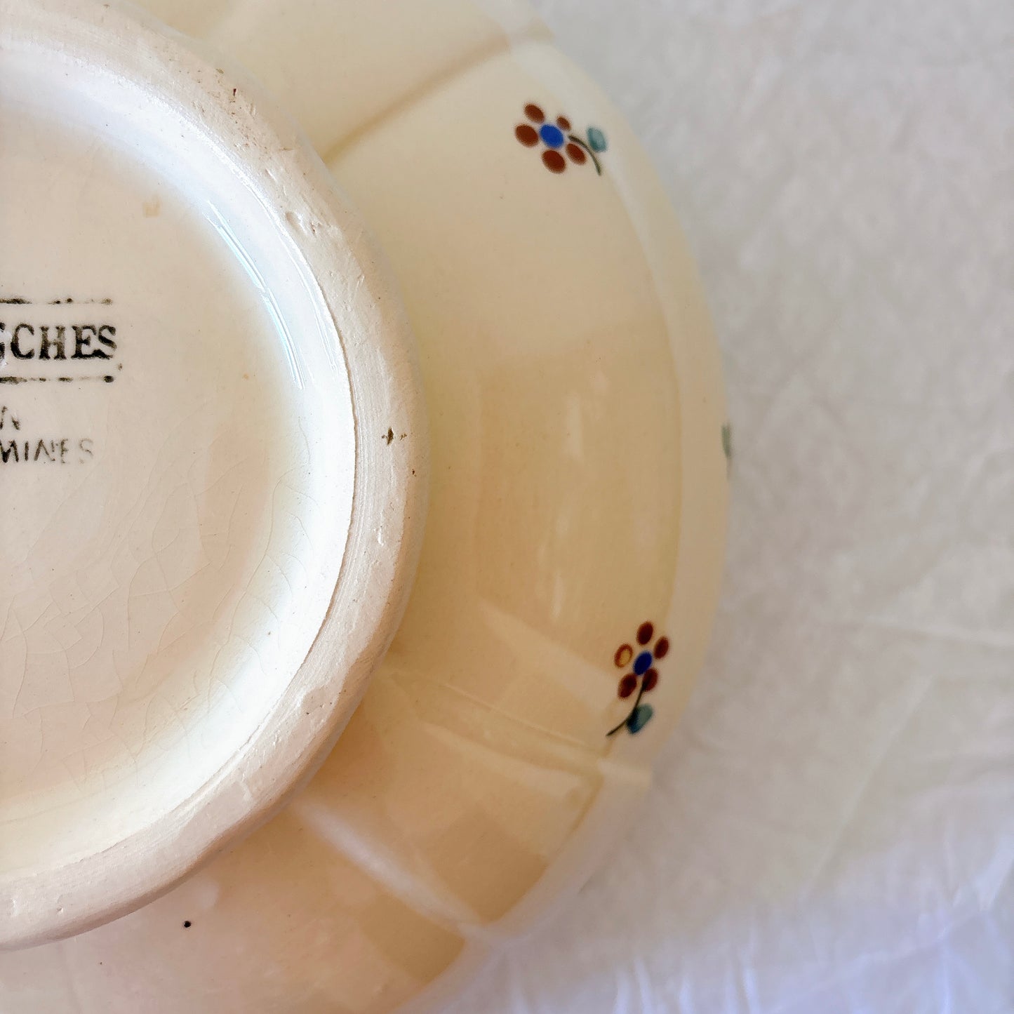 ディゴワンサルグミンヌ 『ARROMANCHES （アロマンシュ）』花リム スーピエール　フランスアンティーク食器