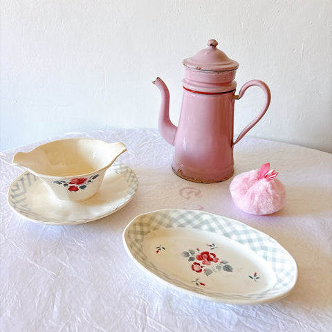 ディゴワンサルグミンヌ Digoin&sarreguemines 『BASTIA』バラ柄ラヴィエ　フランスアンティーク食器 ブロカントアンティーク　蚤の市