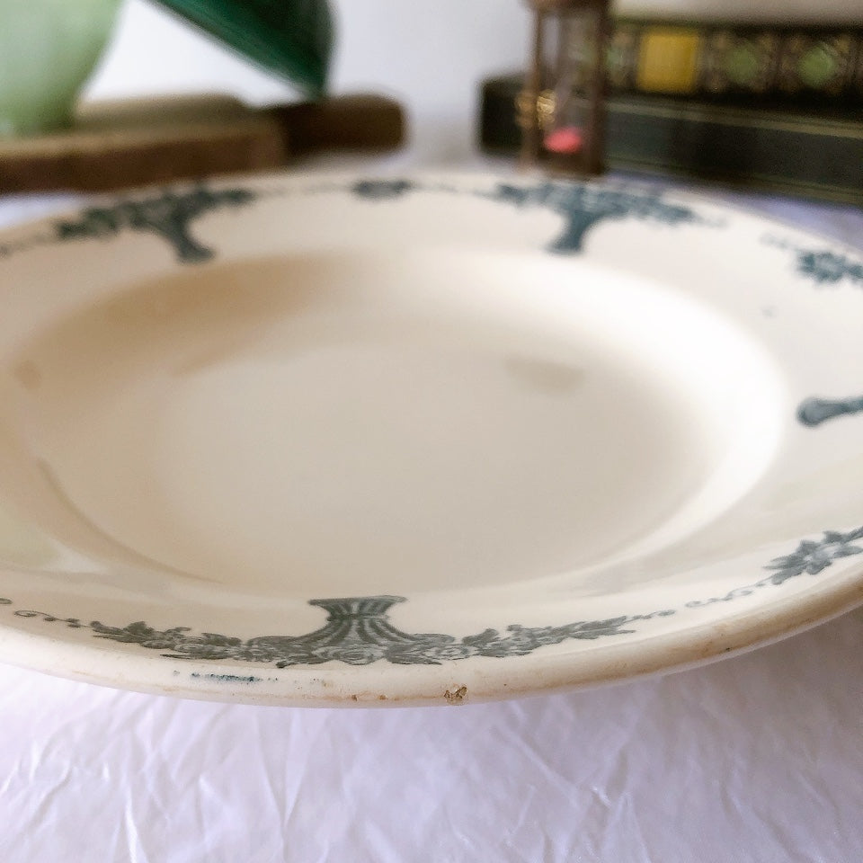 フランスアンティーク ロンシャン LONGCHAMP "Versailles Ennege"ヴェルサイユ　エネジェ クルーズプレート　フランスアンティーク食器 ブロカントアンティーク