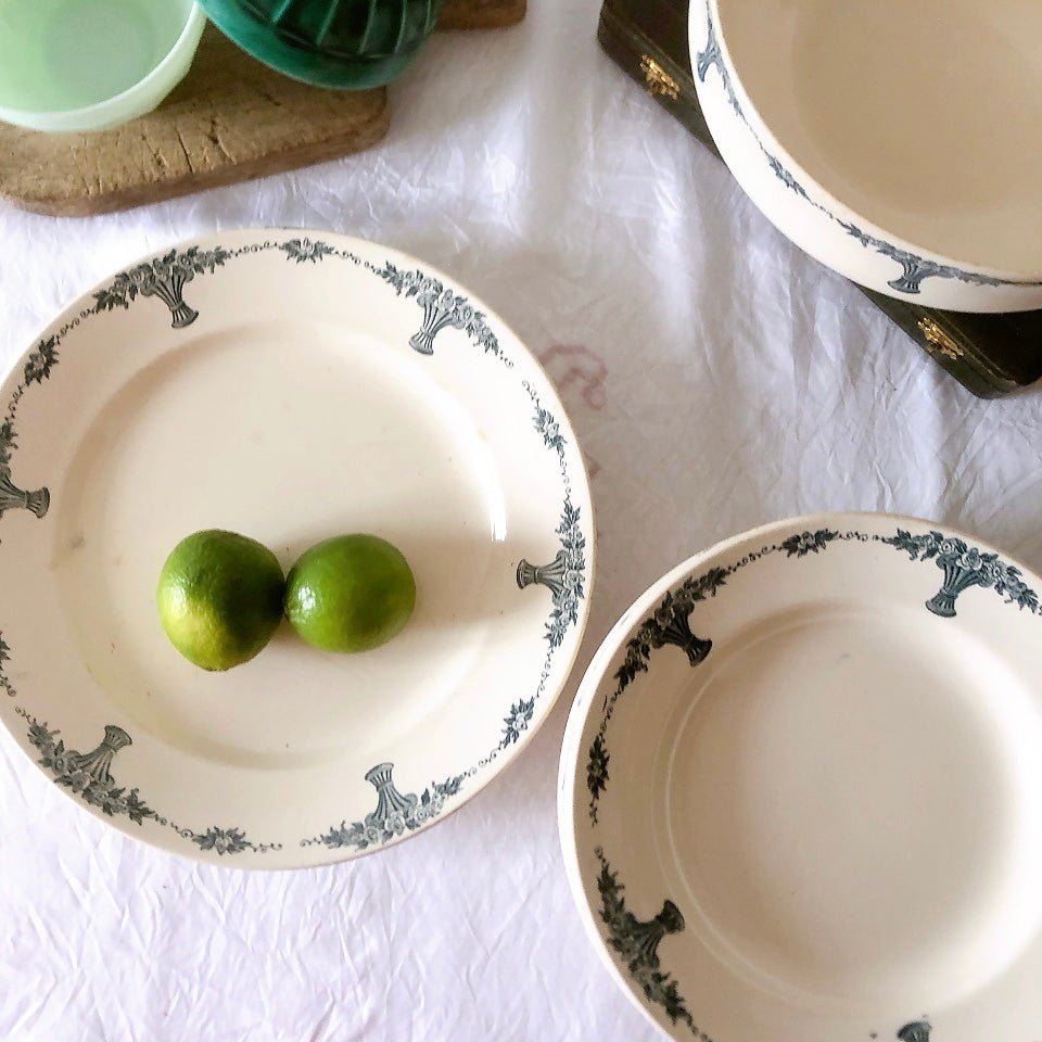 フランスアンティーク ロンシャン LONGCHAMP "Versailles Ennege"ヴェルサイユ　エネジェ クルーズプレート　フランスアンティーク食器 ブロカントアンティーク