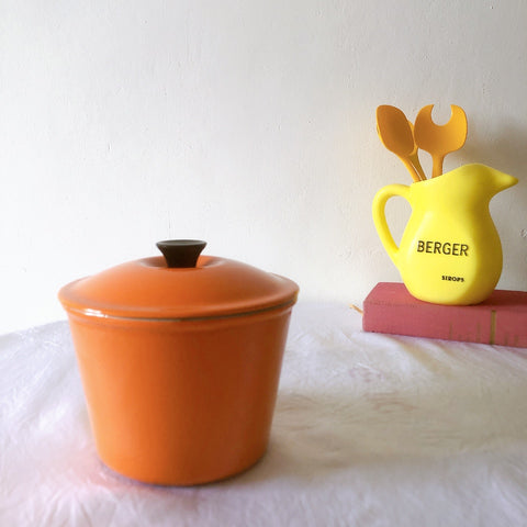 フランス　ルクルーゼ ヴィンテージ フォンデュ鍋 片手鍋蓋つき オレンジ　フランスアンティーク　ブロカント　蚤の市