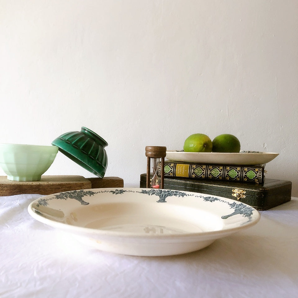 フランスアンティーク ロンシャン LONGCHAMP "Versailles Ennege"ヴェルサイユ　エネジェ クルーズプレート　フランスアンティーク食器 ブロカントアンティーク