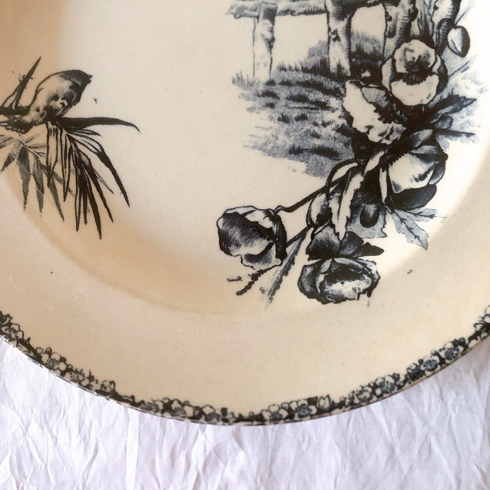 フランスアンティーク  GRAND DEPOT E.Bourgeois グランデポ エミールブルジョワ　蝶鳥柄　ディナープレート 平皿 フランスアンティーク食器 ブロカント 蚤の市