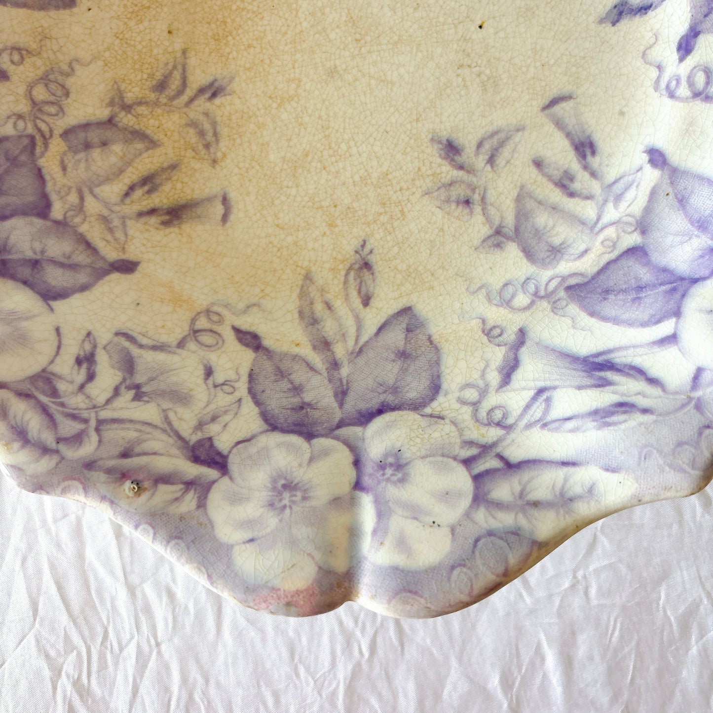 フランスアンティーク　ヴィエイヤール・ボルドー（Vieillard Bordeaux） VOLUBILIS 花柄ハンドル付きプレート　パープル フランスアンティーク食器 ブロカントアンティーク　蚤の市