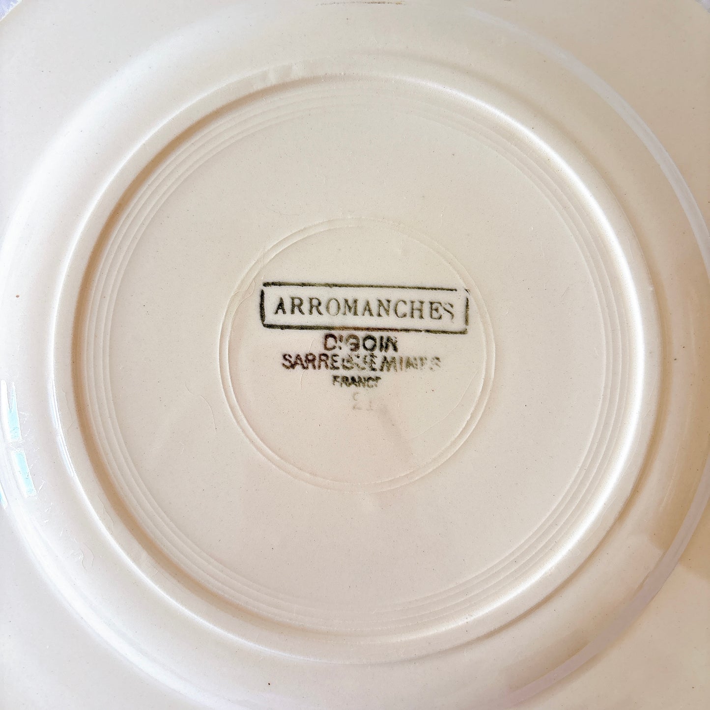 ディゴワンサルグミンヌ 『ARROMANCHES （アロマンシュ）』花リム デザートプレート　フランスアンティーク食器