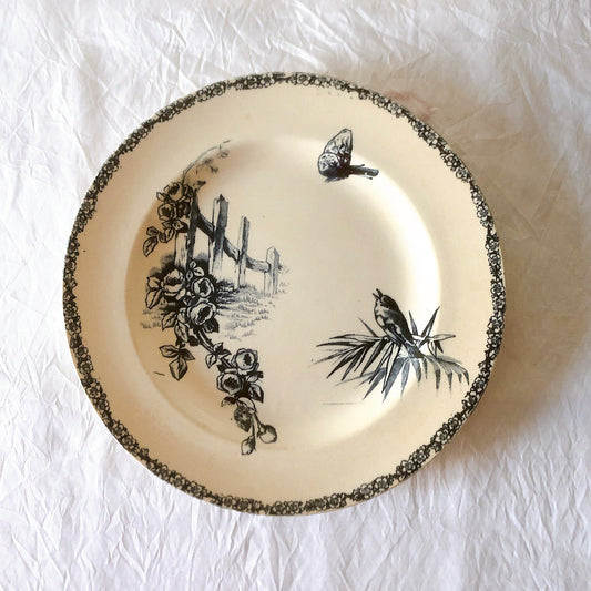 フランスアンティーク  GRAND DEPOT E.Bourgeois グランデポ エミールブルジョワ　蝶鳥柄　ディナープレート 平皿 フランスアンティーク食器 ブロカント 蚤の市