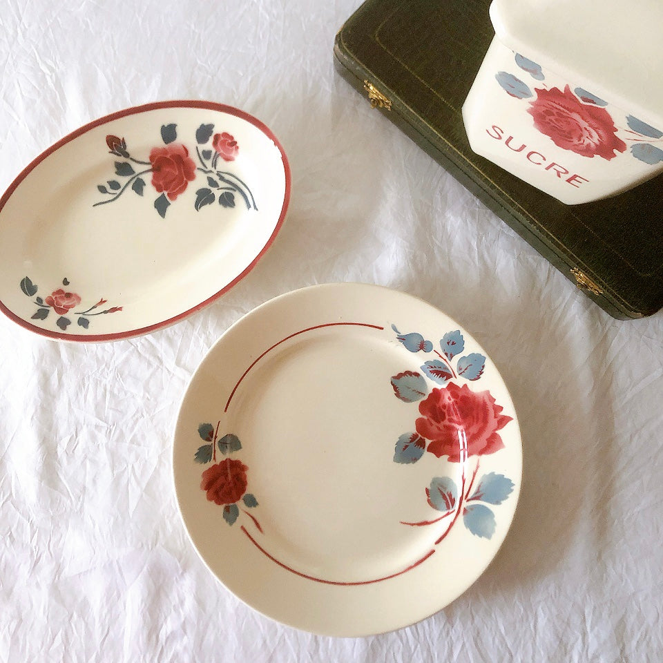 フランスアンティーク　バドンヴィレー　バラ柄ディナープレート　平皿　フランスアンティーク食器 ブロカントアンティーク 蚤の市