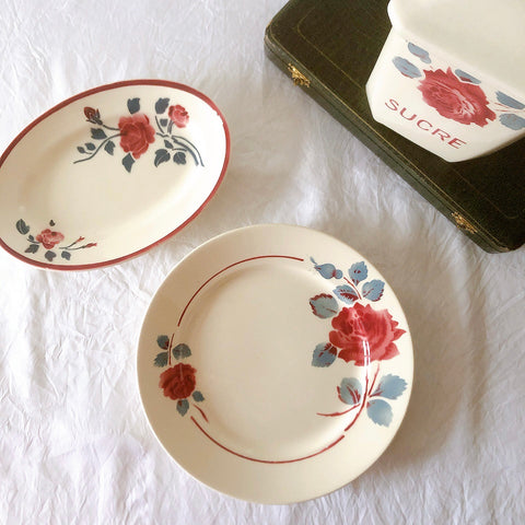 フランスアンティーク　バドンヴィレー　バラ柄ディナープレート　平皿　フランスアンティーク食器 ブロカントアンティーク 蚤の市